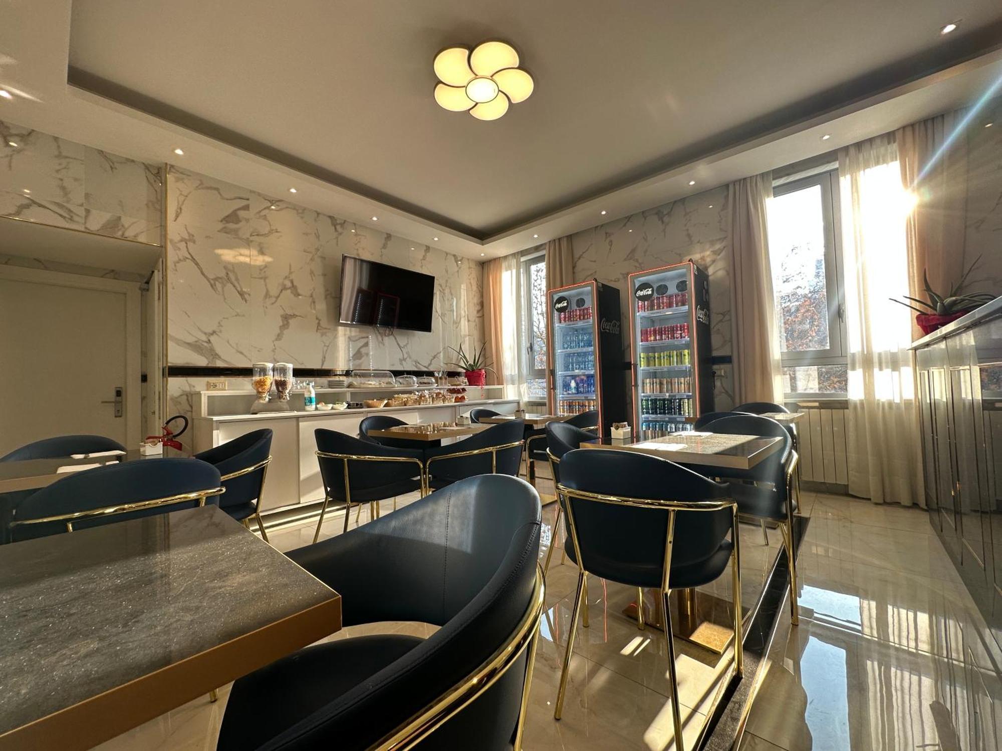 Hotel Midway — Fotos 2